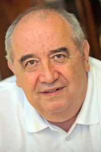 Dr Juhász György